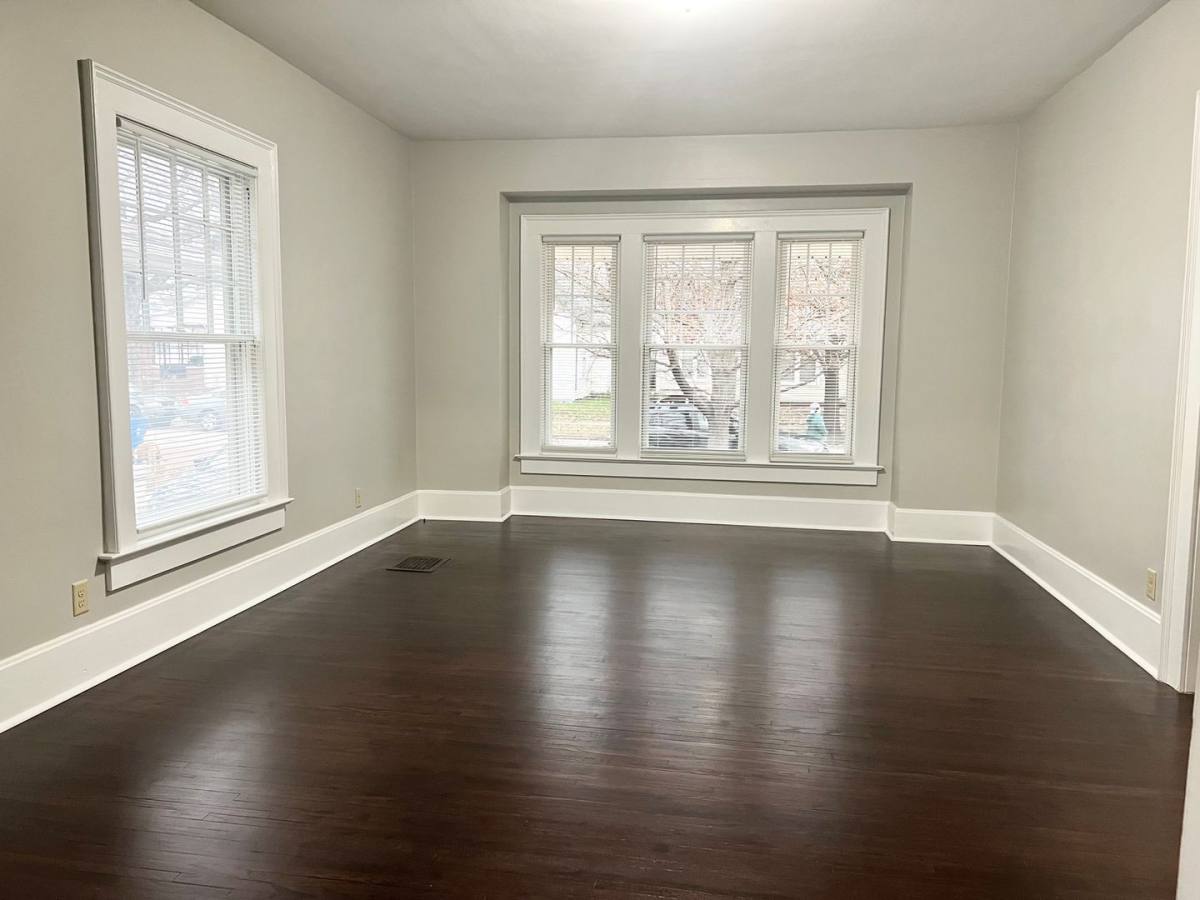 House for rent at 830 S 9th St, Terre Haute, IN 47807
