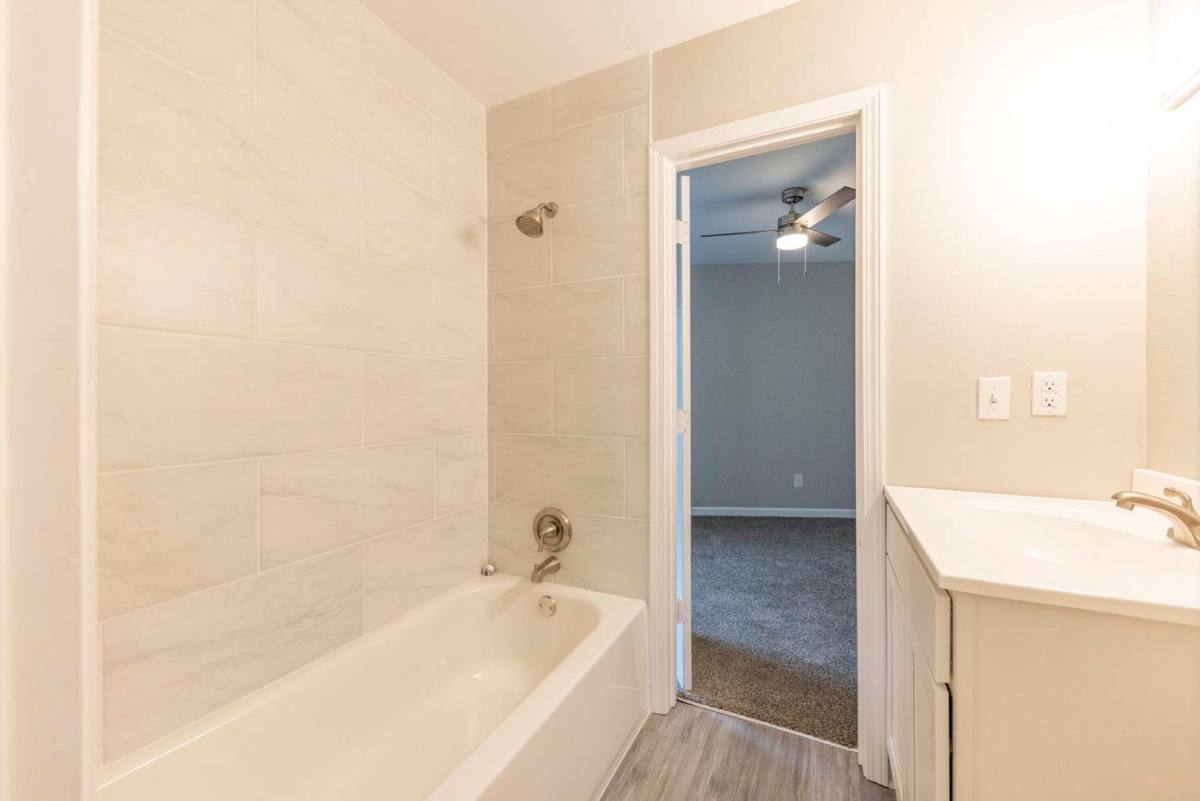 Apartment for rent at 205 W Woodruff, Searcy, AR 72143