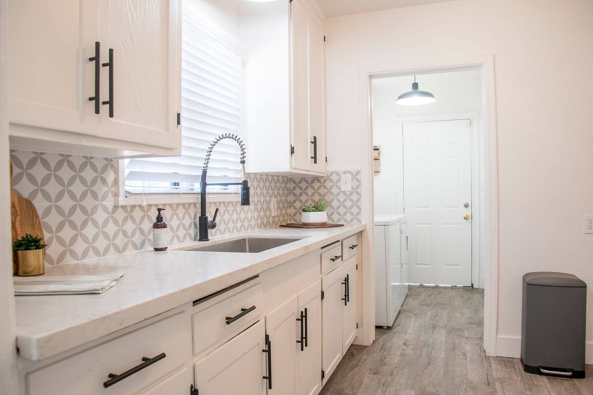 House for rent at 302 No B, Exeter, CA 93221