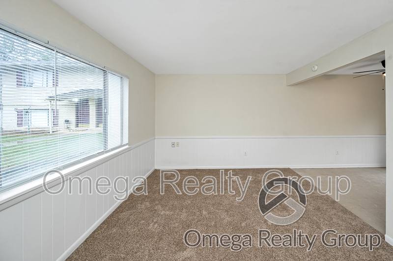 Apartment for rent at 208 Rolling Mill St, Helena, AL 35080