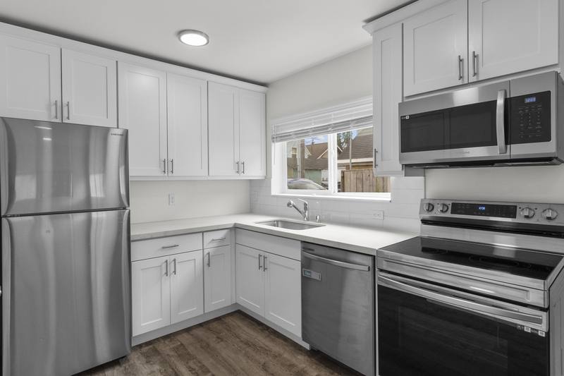 Apartment for rent at 611 S Anderson St #B1, Tacoma, WA 98405