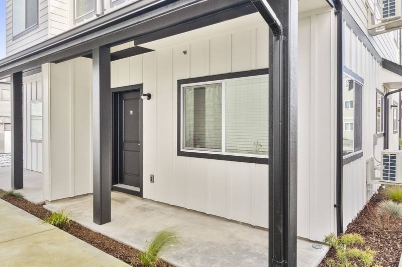 Apartment for rent at 611 S Anderson St #B1, Tacoma, WA 98405