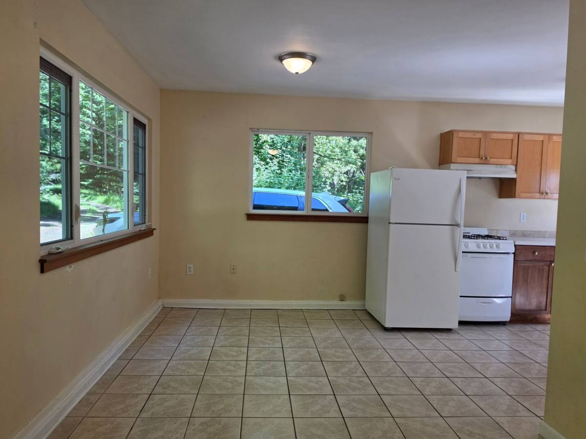 House for rent at 10367 NE Shore Dr Cottage, Indianola, WA 98342