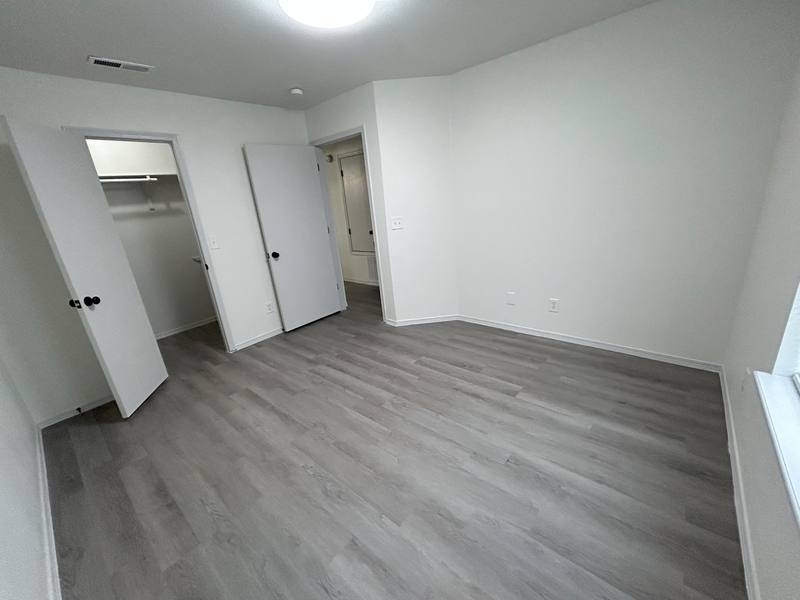 Apartment for rent at 329 Berry St, Springdale, AR 72764