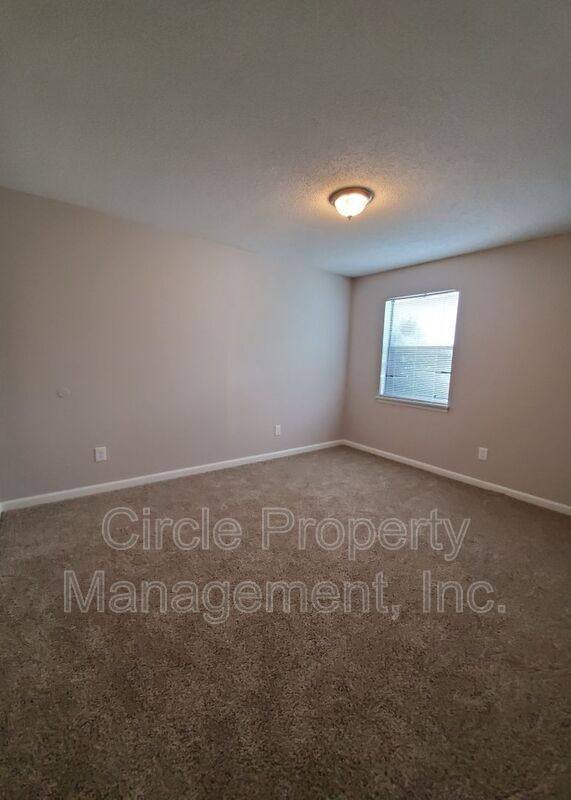 Apartment for rent at 3930 Pulaski Pike NW, Huntsville, AL 35810