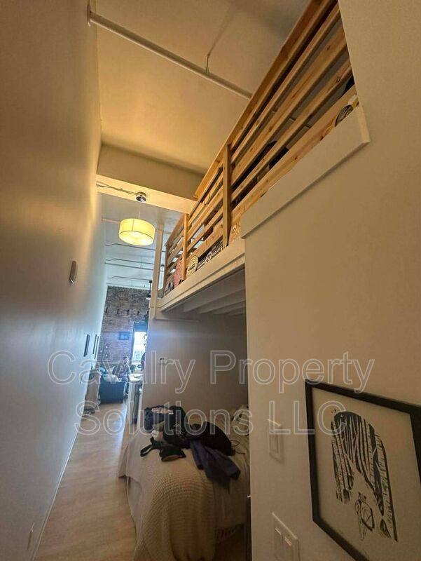 Apartment for rent at 1831 W Michigan St, Duluth, MN 55806