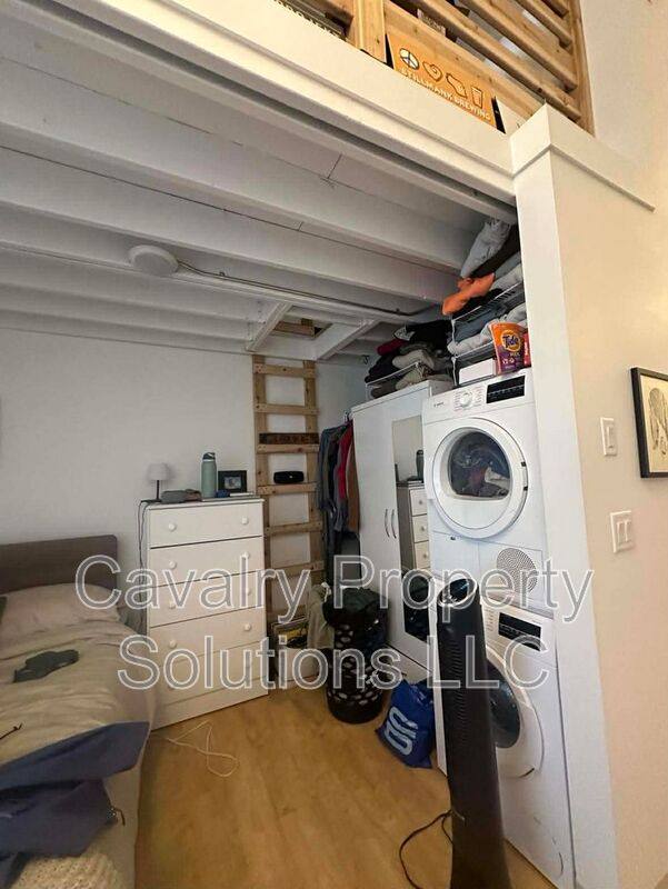 Apartment for rent at 1831 W Michigan St, Duluth, MN 55806