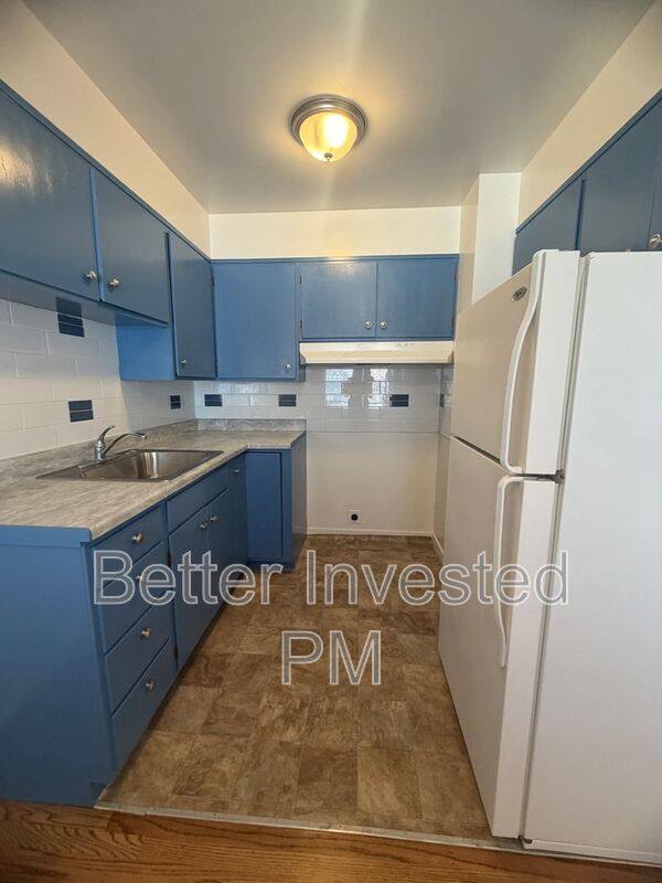 Apartment for rent at 2400 39th Ave #3, San Francisco, CA 94116