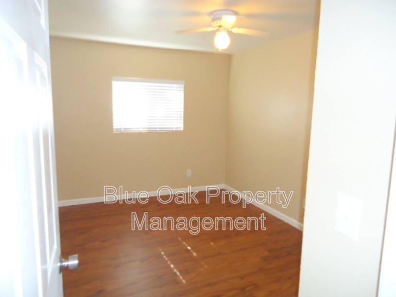 Townhouse for rent at 403 Maple St #B, Chico, CA 95928