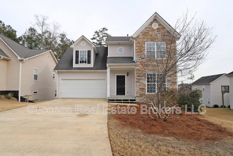 House for rent at 102 Providence Dr, Dallas, GA 30157