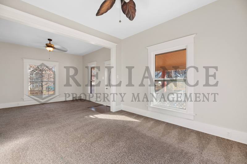 House for rent at 215 N King St, Mount Hope, KS 67108