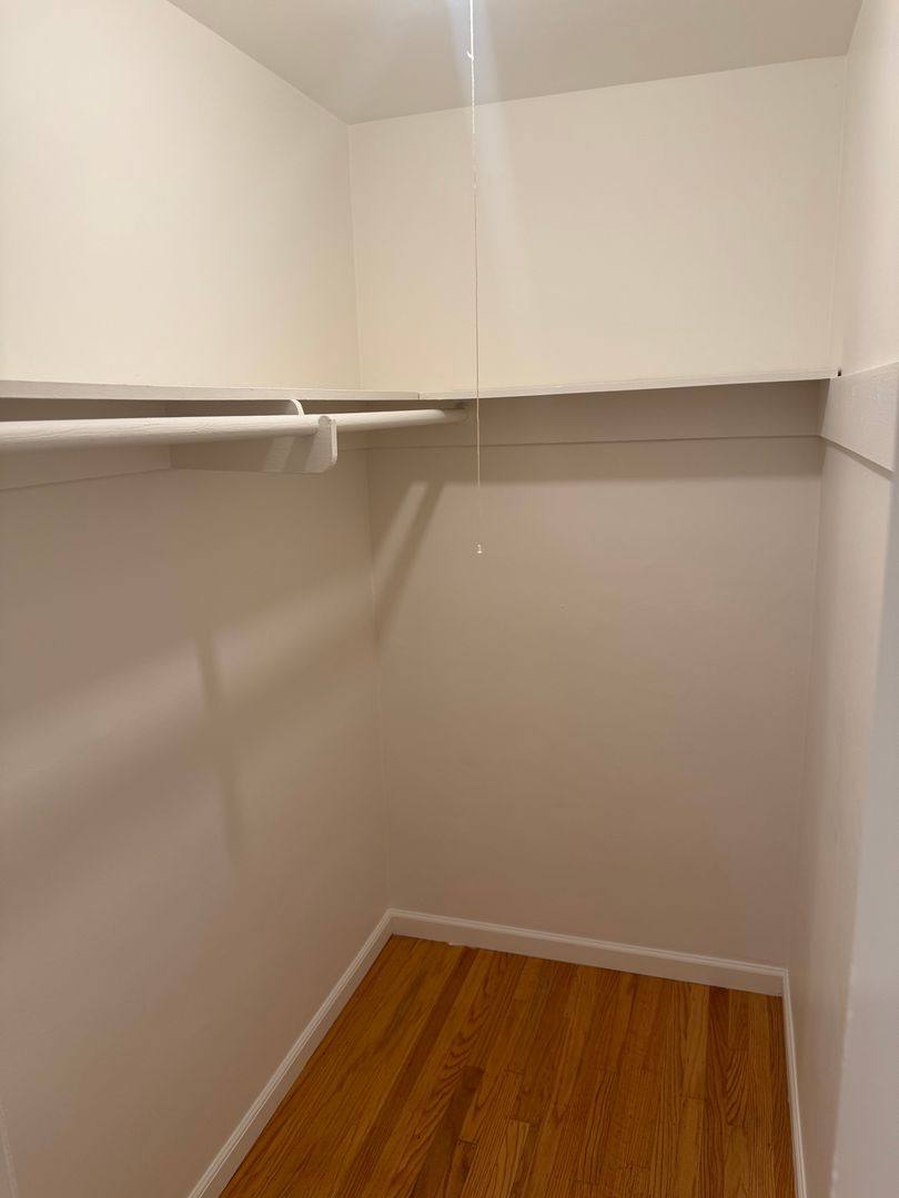 Apartment for rent at 2615 H St, Sacramento, CA 95816