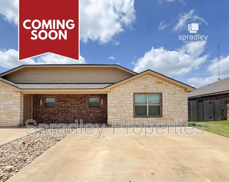 Townhouse for rent at 1560 Vani Court, Belton, TX 76513