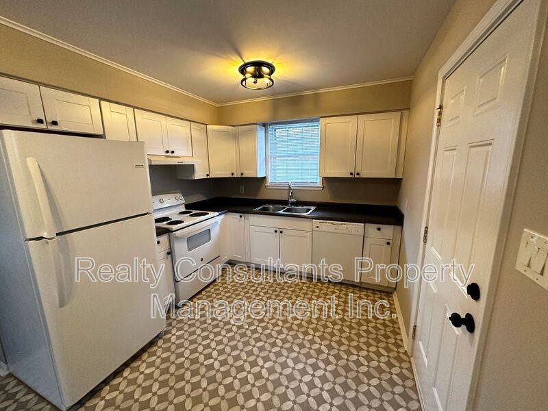 House for rent at 2003 Urban Dr, Greensboro, NC 27403
