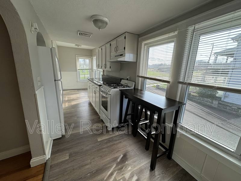 Apartment for rent at 66 Lyman St #4, South Hadley, MA 01075