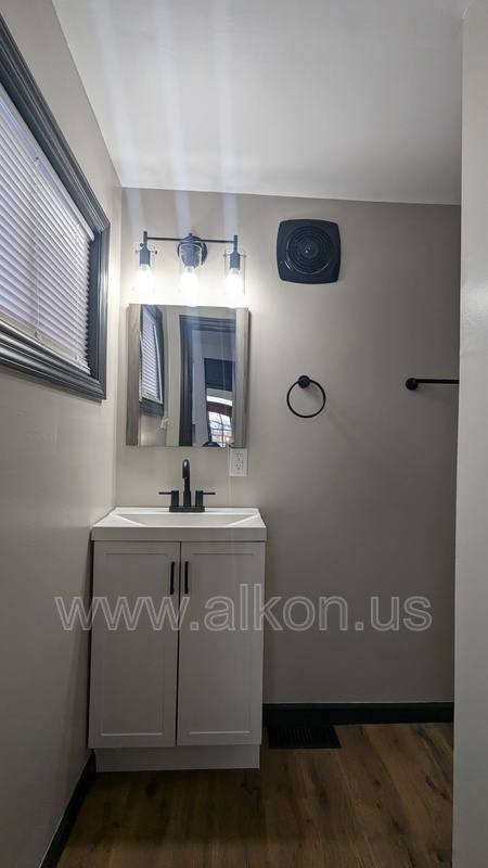 House for rent at 916 Deely St, Pittsburgh, PA 15217