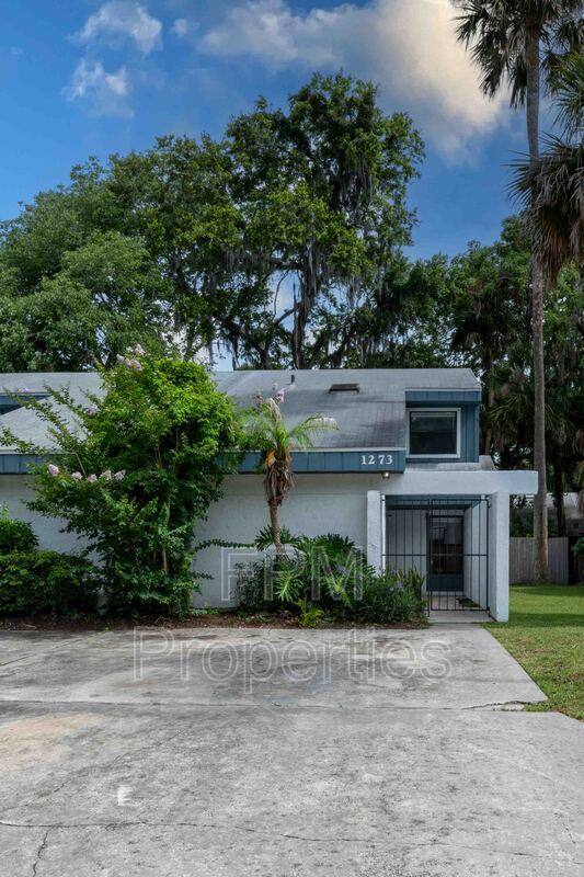 Townhouse for rent at 1273 Mayport Landing Circle, Atlantic Beach, FL 32233