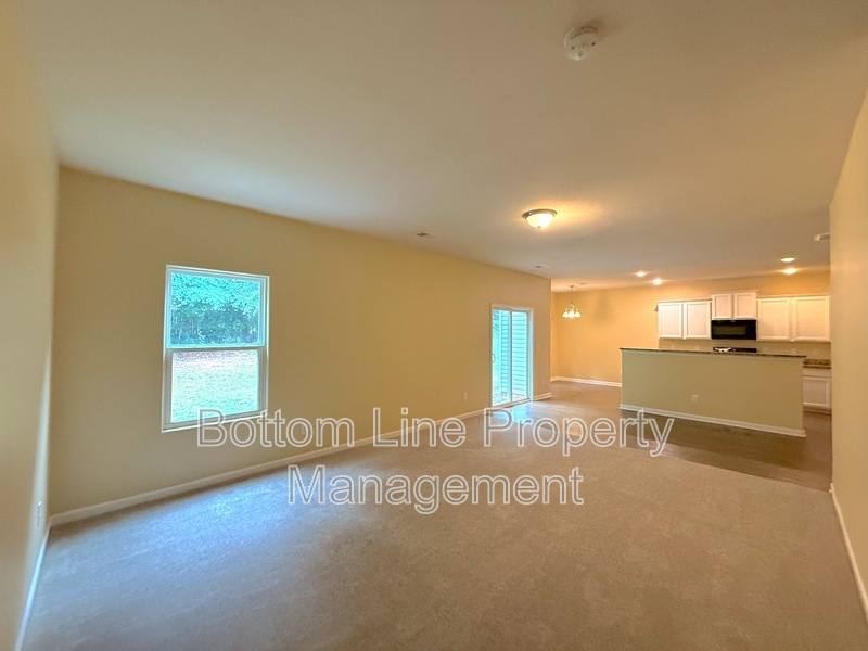 House for rent at 1321 Waylon Ave, Gastonia, NC 28054