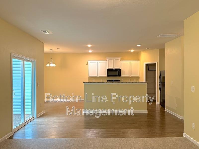 House for rent at 1321 Waylon Ave, Gastonia, NC 28054
