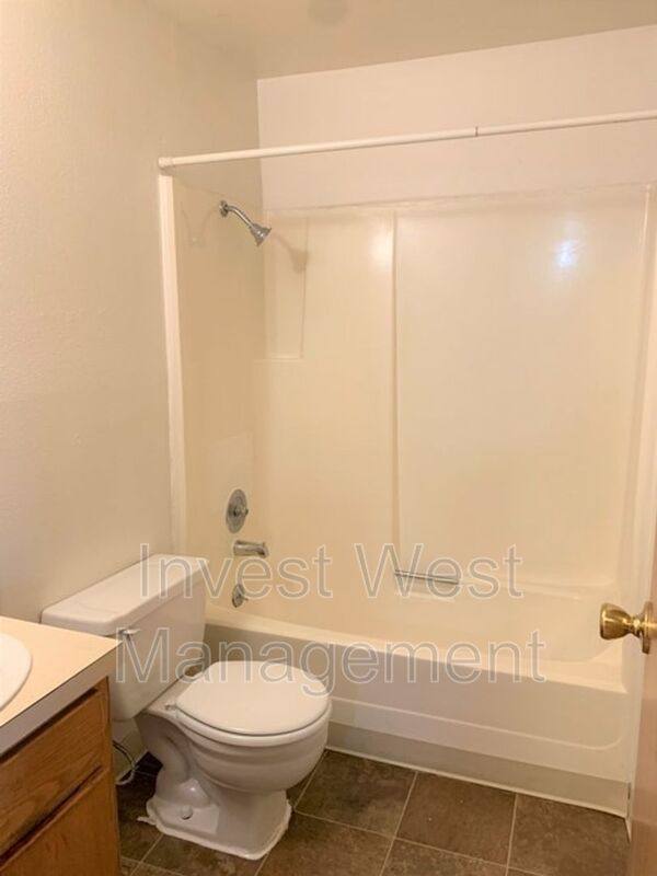 Apartment for rent at 9100 NE 15 Ave #13, Vancouver, WA 98665