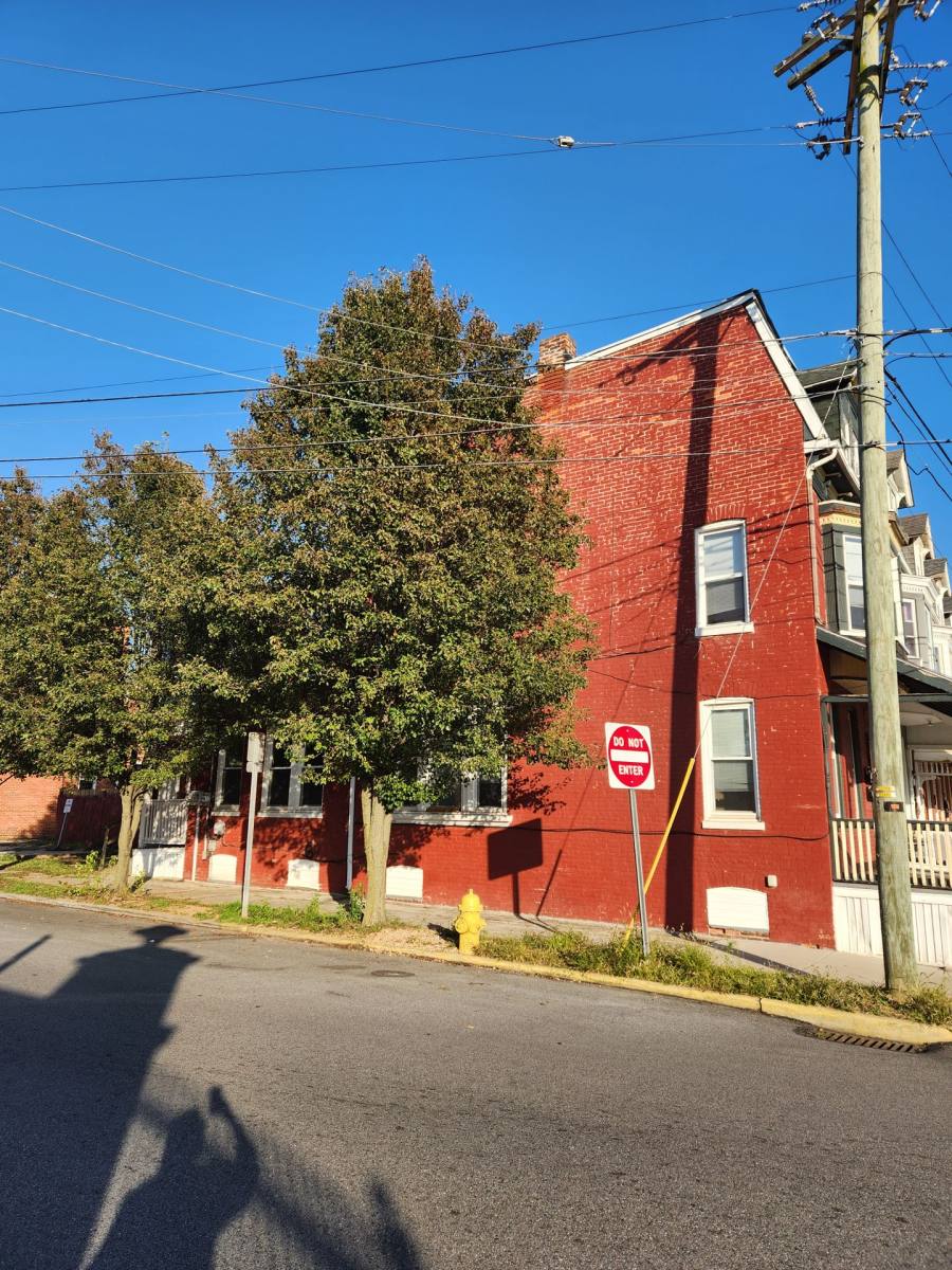 Apartment for rent at 231 N Richland Ave, York, PA 17404