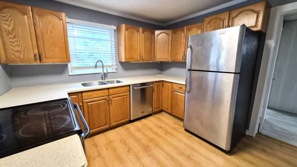 House for rent at 332 N Fishtrap Rd, Easley, SC 29640