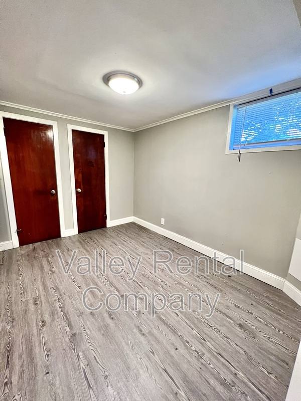 Apartment for rent at 72 Lyman St #1, South Hadley, MA 01075