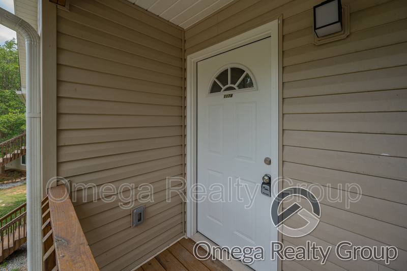Apartment for rent at 1178 Aquarius Dr, Alpine, AL 35014