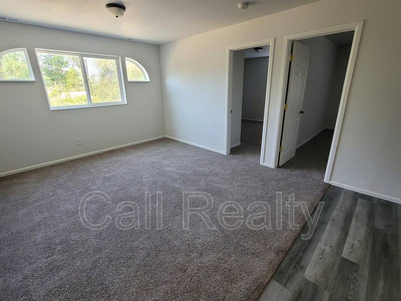 Apartment for rent at 11122 E Valleyway, Spokane, WA 99206