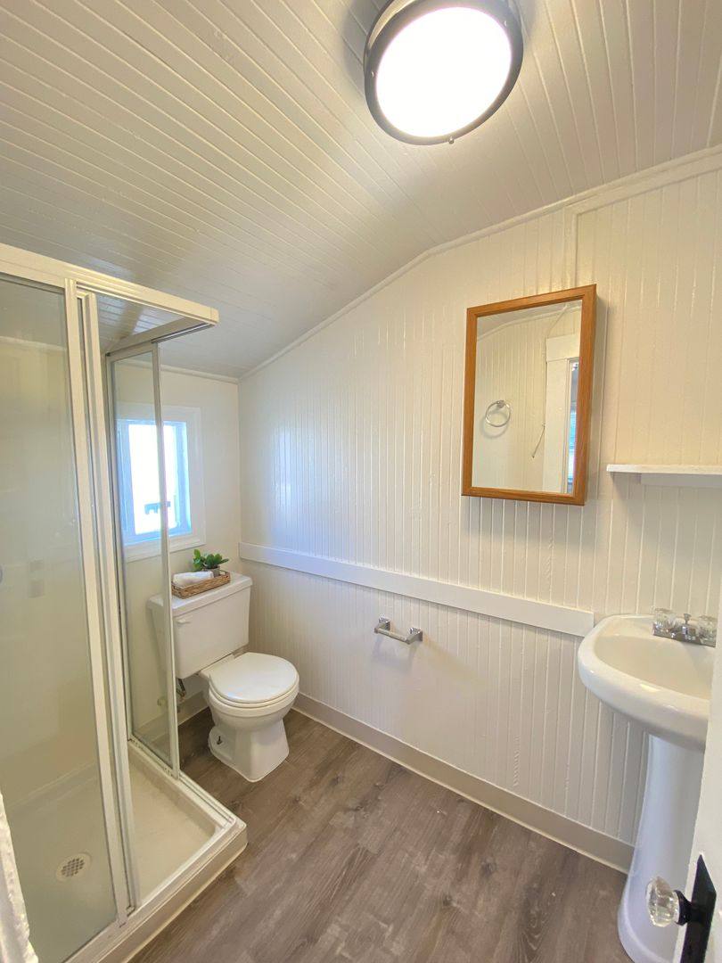 Apartment for rent at 4326-4334 Essex St, Emeryville, CA 94608