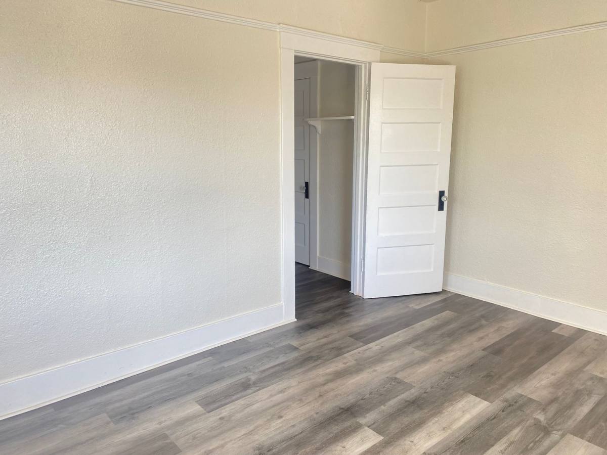 Apartment for rent at 4326-4334 Essex St, Emeryville, CA 94608