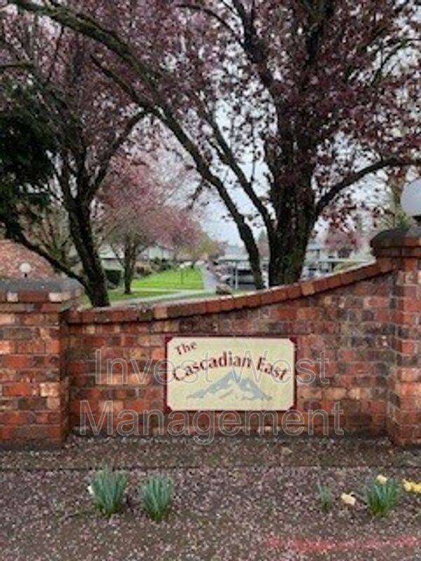 Apartment for rent at 12514 SE 7 St #A5, Vancouver, WA 98683