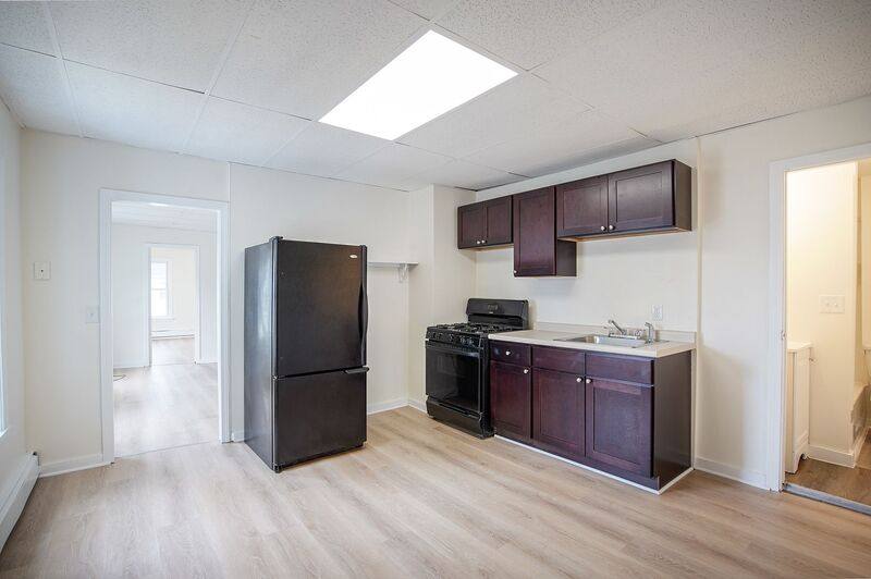 Apartment for rent at 3 Charles St #2R, Chicopee, MA 01020