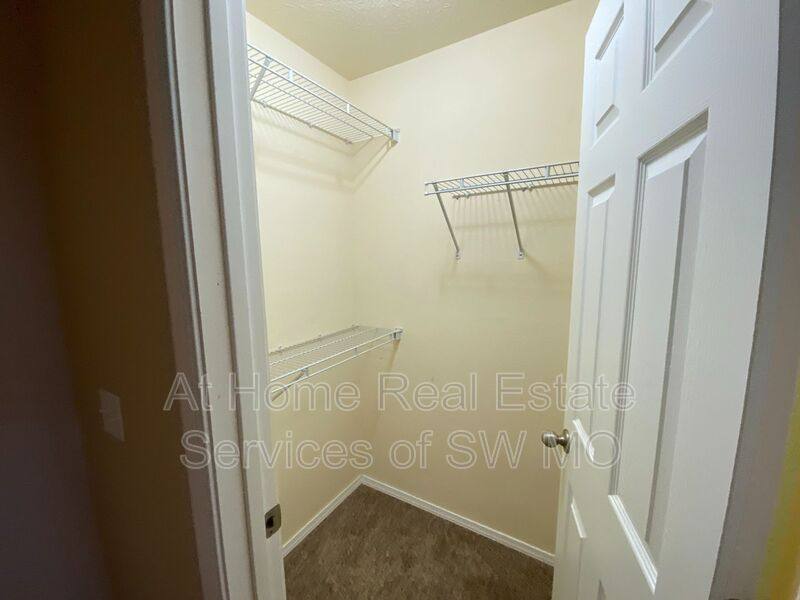 Apartment for rent at 1115 N 26th, Ozark, MO 65721