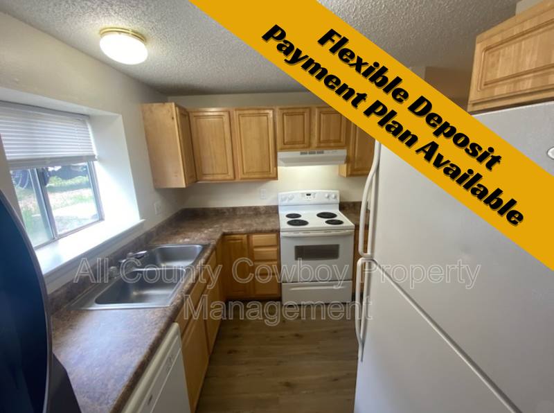 Apartment for rent at 704 Ferris Court #3, Rawlins, WY 82301