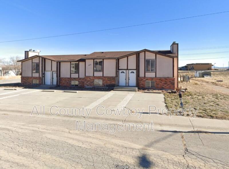 Apartment for rent at 704 Ferris Court #3, Rawlins, WY 82301