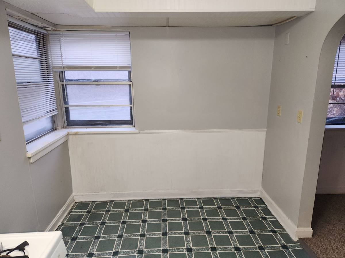 Apartment for rent at 1314 20th St, Rock Island, IL 61201