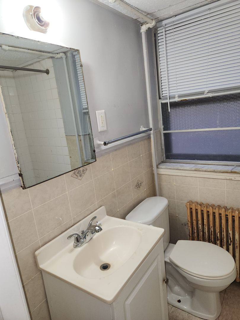 Apartment for rent at 1314 20th St, Rock Island, IL 61201