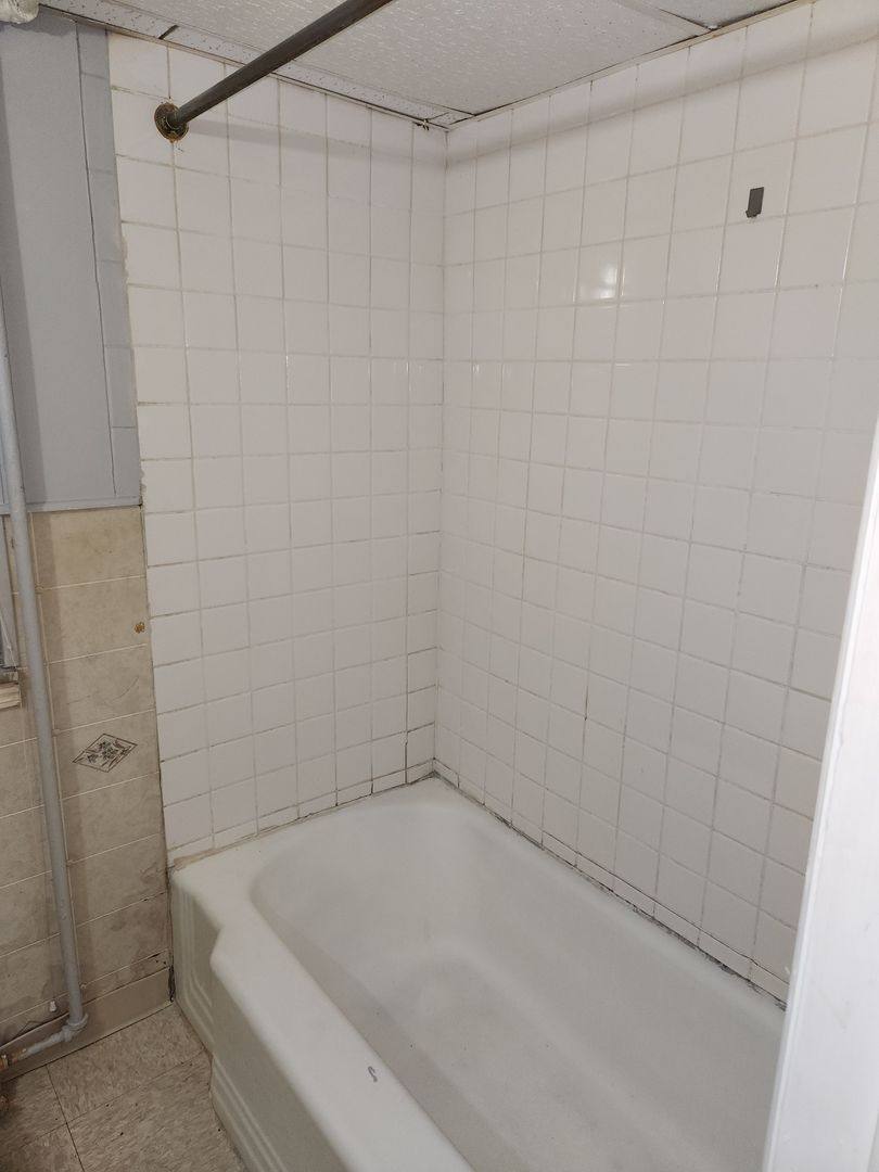 Apartment for rent at 1314 20th St, Rock Island, IL 61201