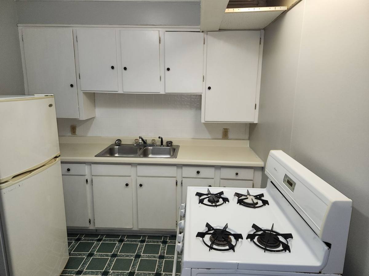 Apartment for rent at 1314 20th St, Rock Island, IL 61201
