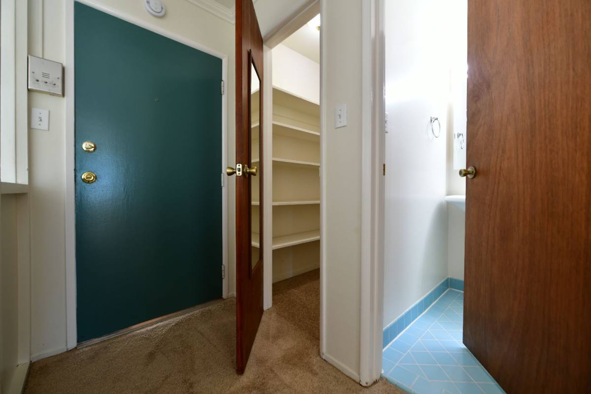 Apartment for rent at 268 Vernon St, Oakland, CA 94610
