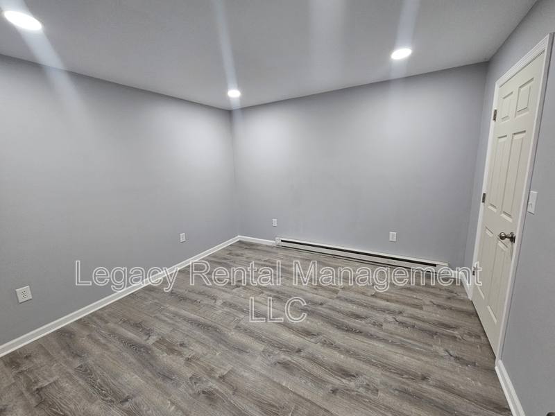 Apartment for rent at 113 A W Blaine St #1, McAdoo, PA 18237