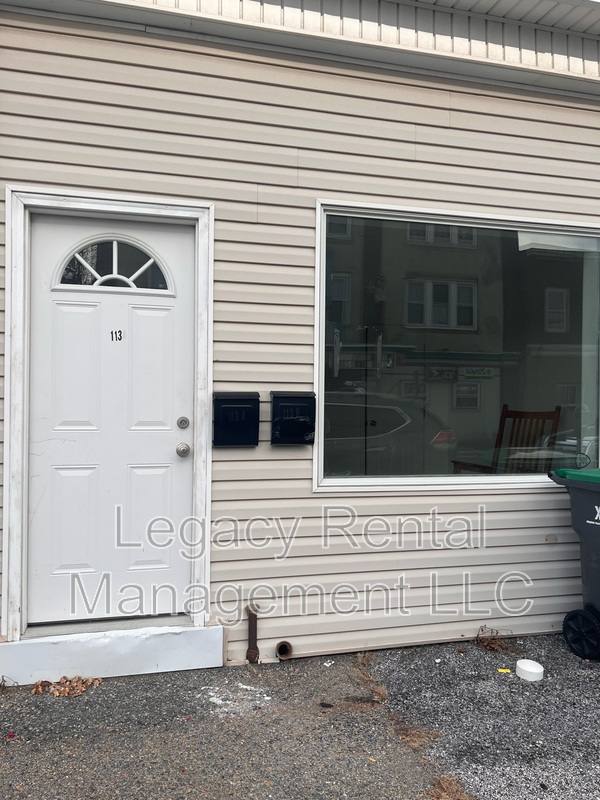 Apartment for rent at 113 A W Blaine St #1, McAdoo, PA 18237