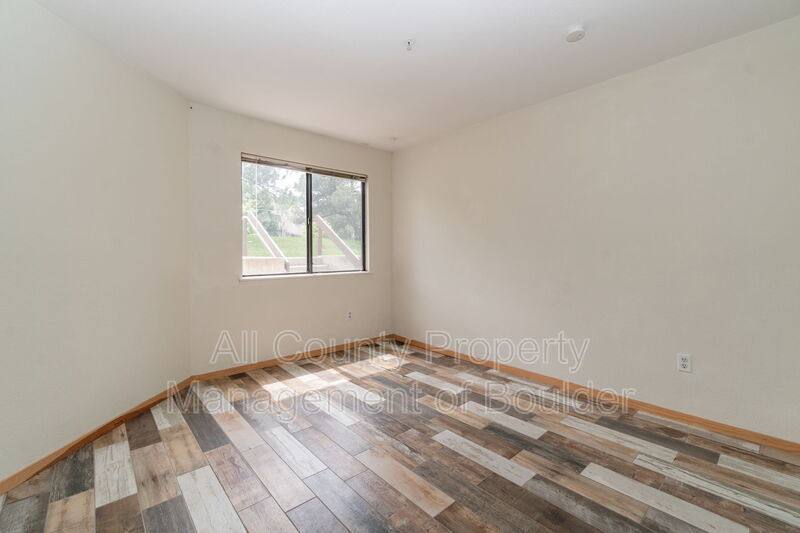 Condo for rent at 5520 Stonewall Place #13, Boulder, CO 80303