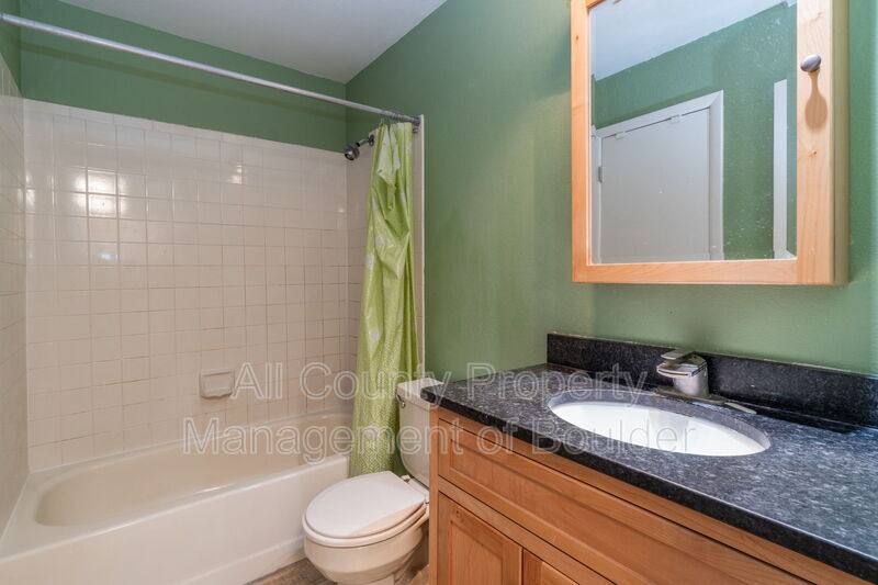 Condo for rent at 5520 Stonewall Place #13, Boulder, CO 80303