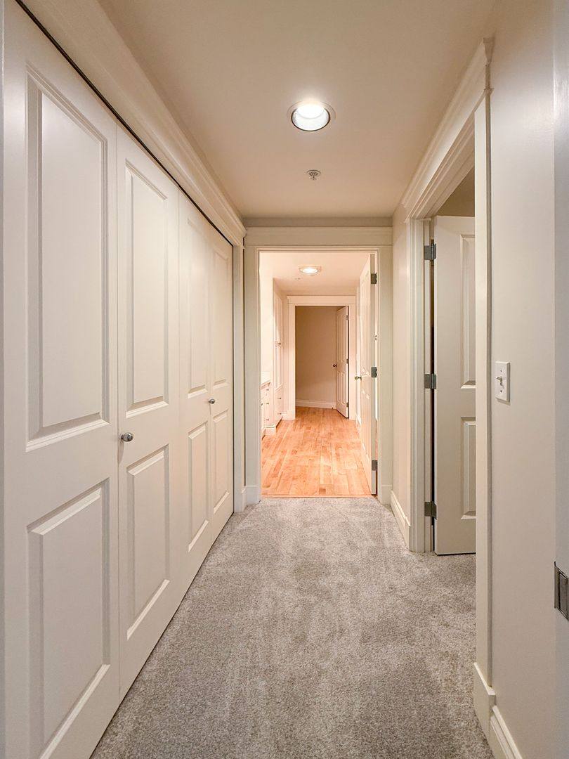 Condo for rent at 2334 Thorndyke Ave W, Seattle, WA 98199