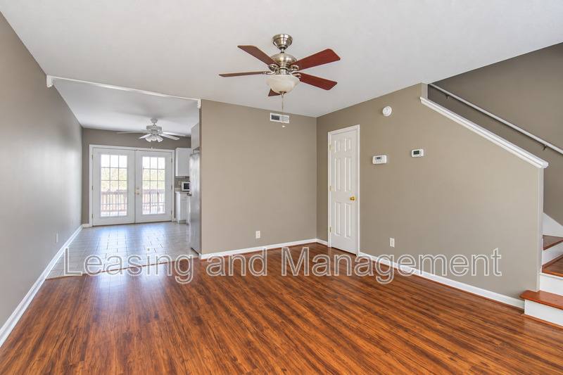 Townhouse for rent at 1423 Ashley River Rd #2C, Charleston, SC 29407