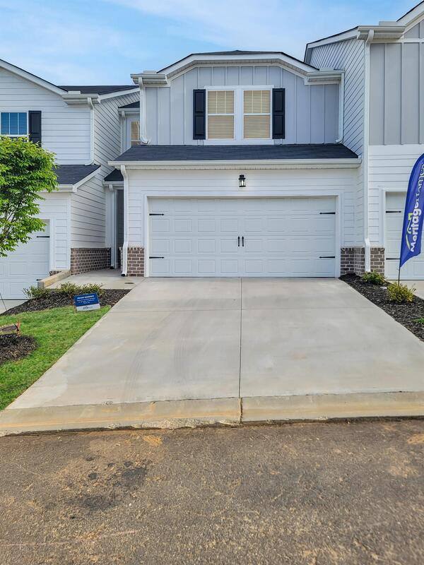 Townhouse for rent at 202 Round Back Way, Mauldin, SC 29662