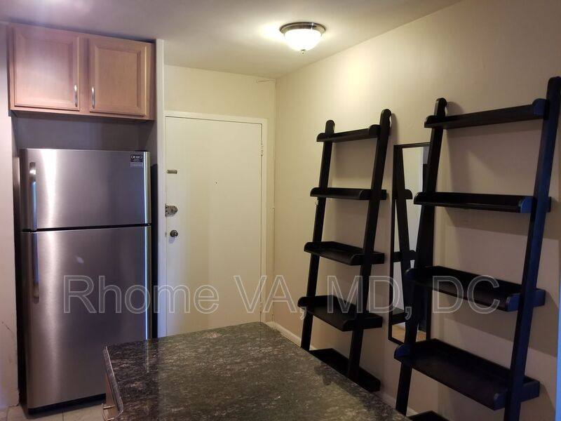 Apartment for rent at 922 24th St #509, Washington, DC 20037