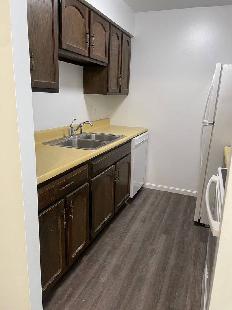 Apartment for rent at 2996 Wardall Ave, Cincinnati, OH 45211